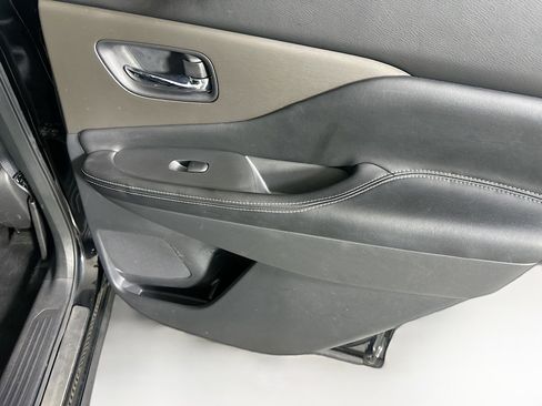 Used 2024 Nissan Murano SV w/ SV Midnight Edition Package image 28