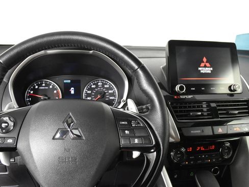 Used 2022 Mitsubishi Eclipse Cross SEL image 16