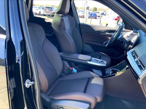 Used 2023 BMW X1 xDrive28i w/ Premium Package image 8