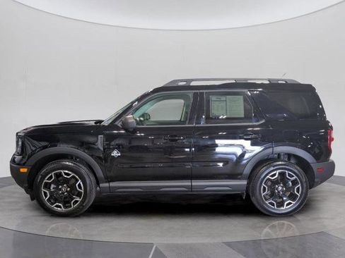 Certified 2025 Ford Bronco Sport Outer Banks w/ Outer Banks Tech Package+ image 2