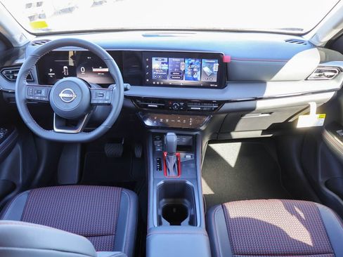 New 2026 Nissan Kicks SR image 6