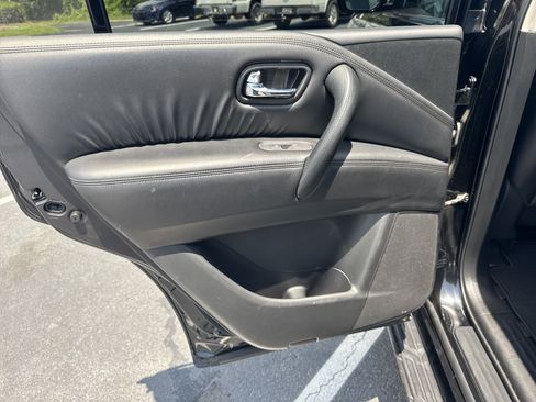 Used 2024 Nissan Armada SV AWD/4WD image 26