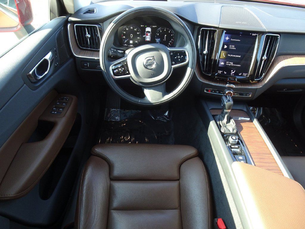 Used 2019 Volvo XC60 T6 Inscription w/ Protection Package Premier AWD/4WD image 15