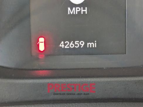 Used 2023 Jeep Wrangler Sport image 14