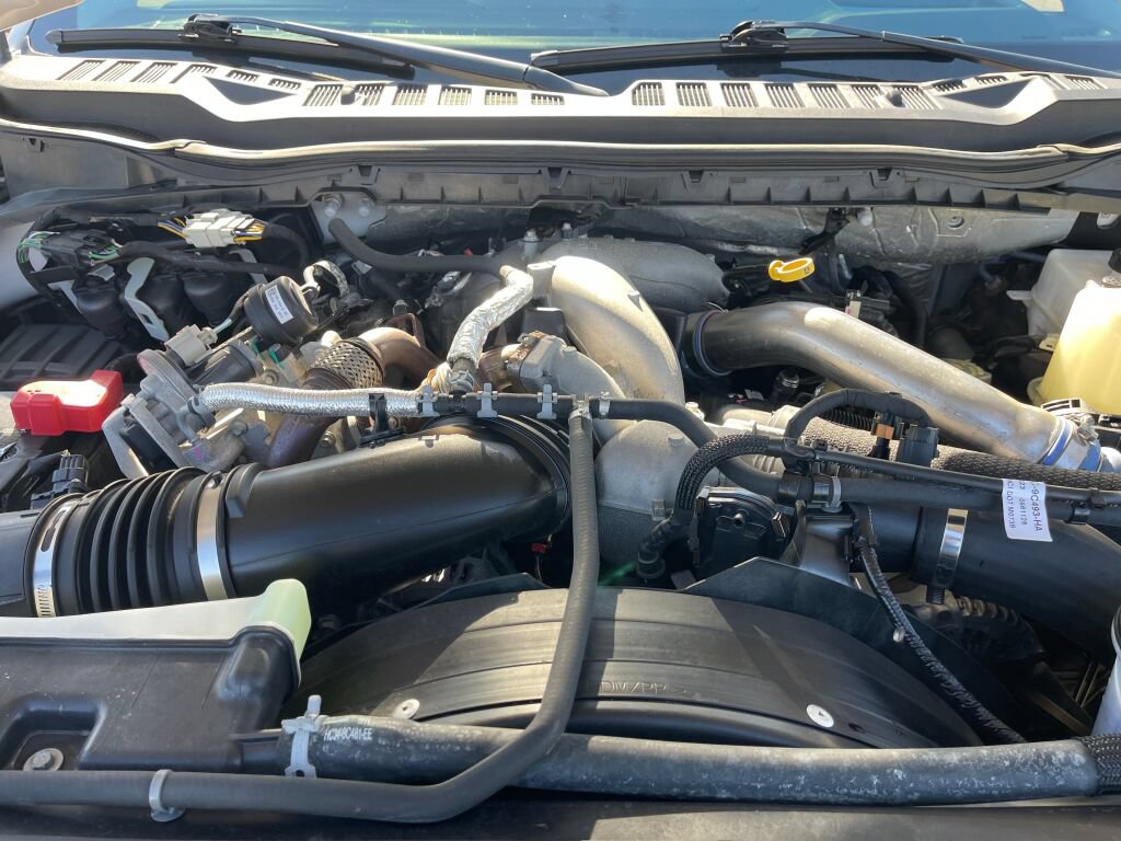 Used 2023 Ford F350 Lariat w/ Lariat Ultimate Package AWD/4WD image 37