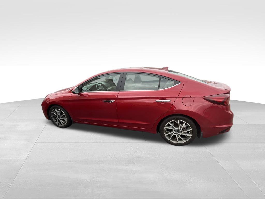 Used 2019 Hyundai Elantra Limited w/ Ultimate Package 02 FWD image 3