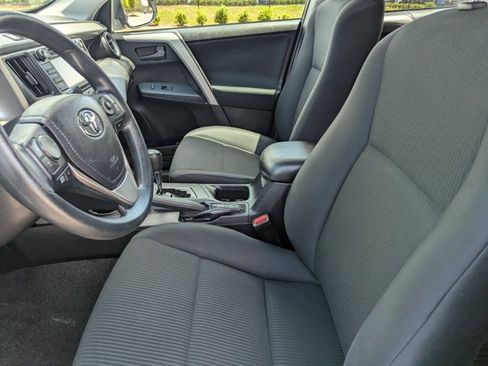 Used 2017 Toyota RAV4 LE w/ All Weather Liner Package AWD/4WD image 22