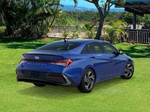 New 2025 Hyundai Elantra Sport image 4