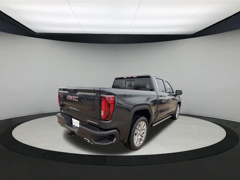 Used 2022 GMC Sierra 1500 Denali w/ Denali Reserve Package AWD/4WD image 7