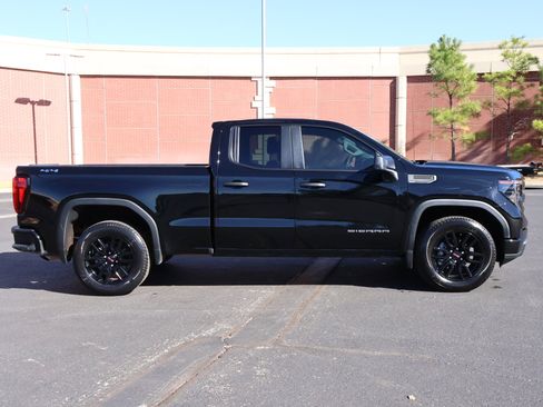 Used 2024 GMC Sierra 1500 Pro w/ Graphite Edition image 29