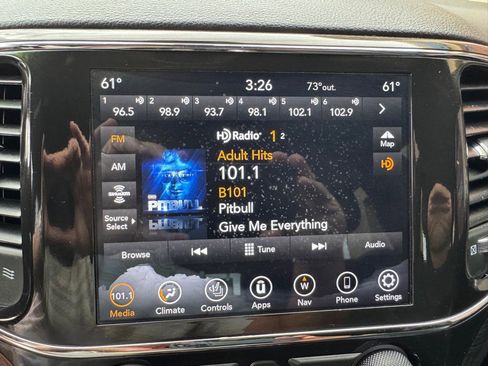 Used 2021 Jeep Grand Cherokee Laredo X image 26