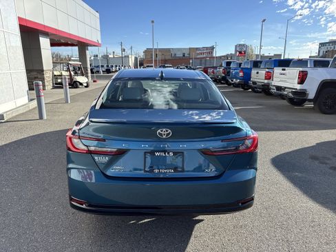 Used 2026 Toyota Camry XLE AWD/4WD image 7