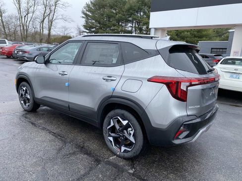 New 2026 Kia Seltos S image 3