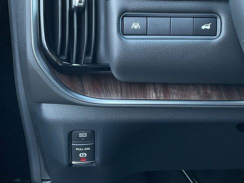 New 2026 Nissan Armada SL image 33