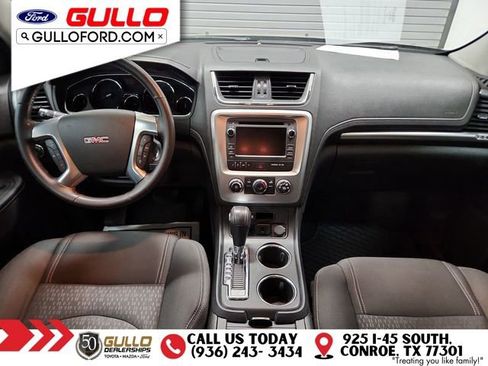 Used 2015 GMC Acadia SLE image 11