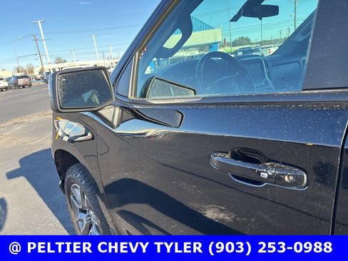 Used 2022 Chevrolet Silverado 1500 RST image 11