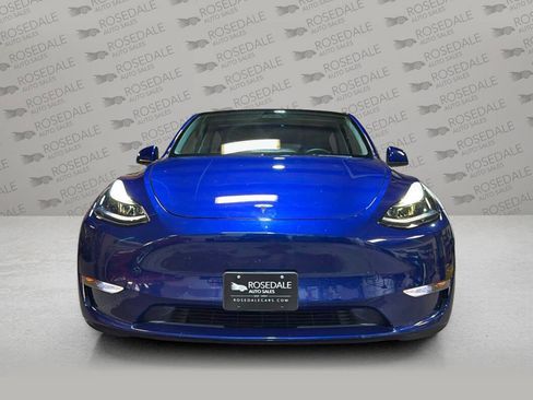 Used 2022 Tesla Model Y Performance image 3