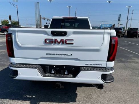 New 2025 GMC Sierra 2500 Denali w/ Denali Reserve Package image 9