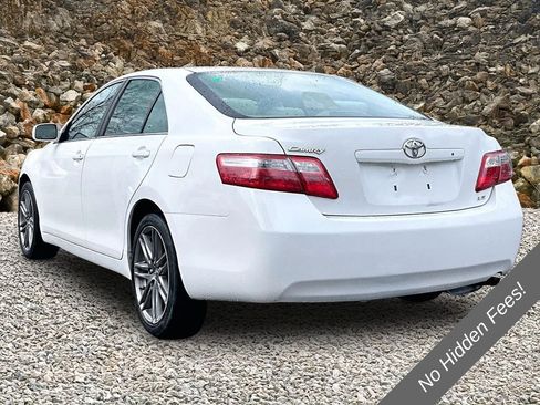 Used 2009 Toyota Camry FWD image 11
