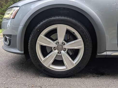 Used 2015 Audi A4 Premium Plus w/ Technology Package AWD/4WD image 6