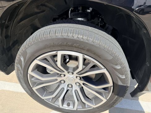 Used 2025 RAM 1500 Tungsten AWD/4WD image 11