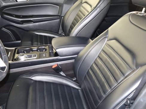 Used 2019 Ford Edge SEL w/ Equipment Group 201A image 36