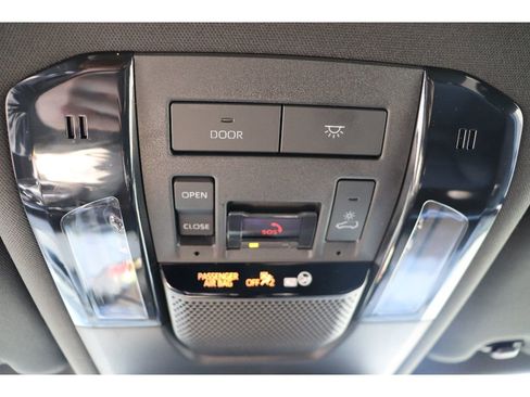 Used 2024 Lexus GX 550 AWD/4WD image 19
