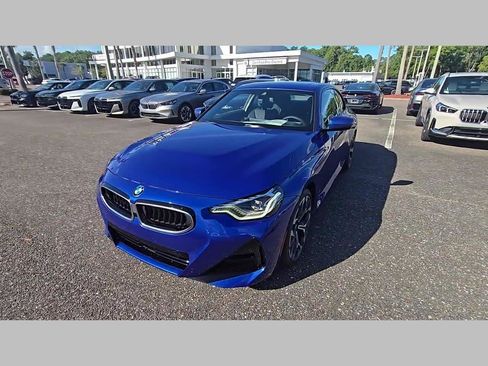 New 2025 BMW 230i Coupe image 18