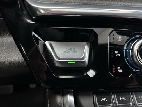 Certified 2024 GMC Sierra 1500 Denali w/ Denali Reserve Package image 17