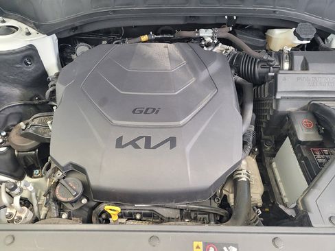 Used 2022 Kia Telluride LX AWD/4WD image 30