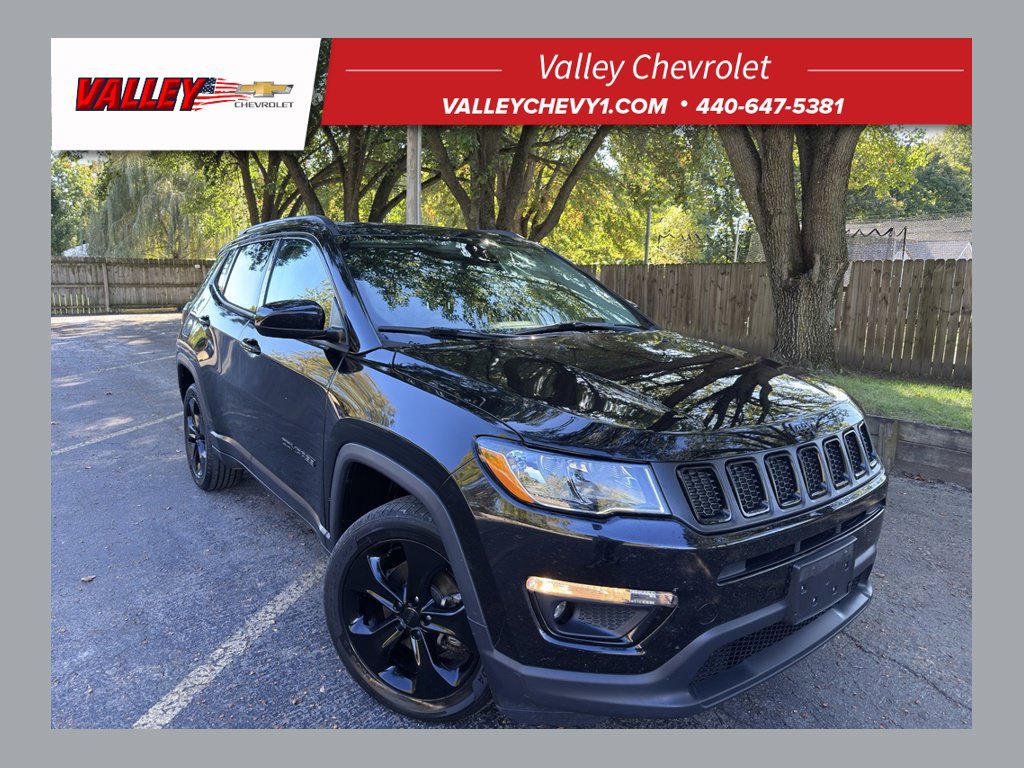 Used 2019 Jeep Compass Latitude AWD/4WD image 1