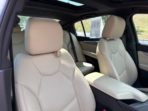 Used 2020 Cadillac CT5 Luxury w/ Sun And Sound Package AWD/4WD image 33