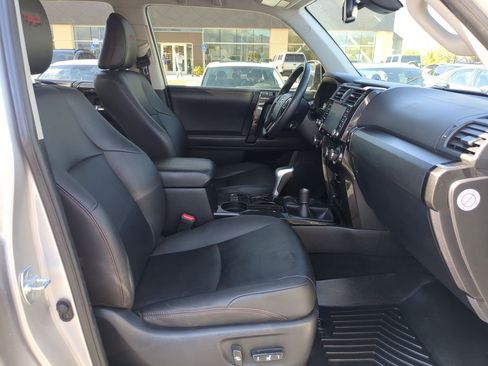 Used 2021 Toyota 4Runner TRD Off-Road Premium image 34