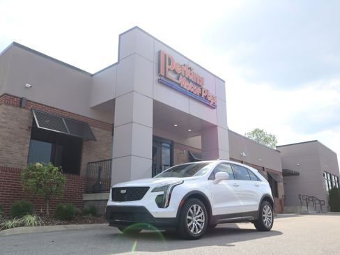Used 2019 Cadillac XT4 Sport image 39