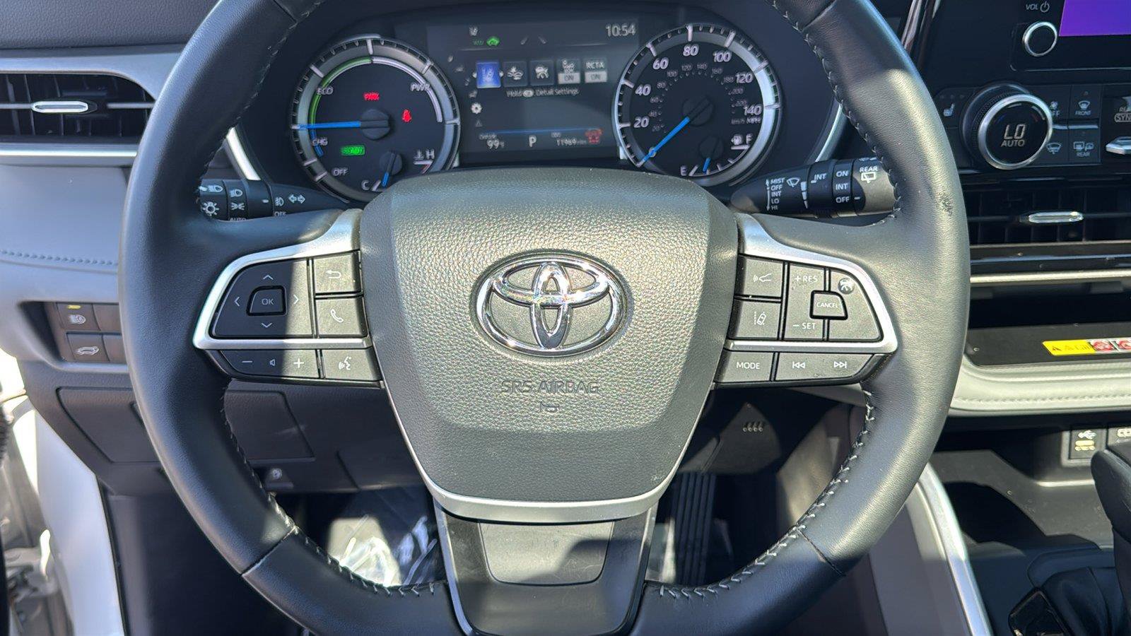 Certified 2026 Toyota Highlander XLE AWD/4WD image 17
