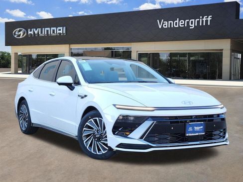New 2026 Hyundai Sonata Limited FWD image 1