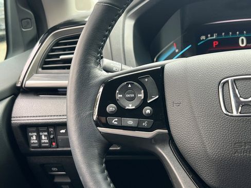 Used 2024 Honda Odyssey Elite image 26