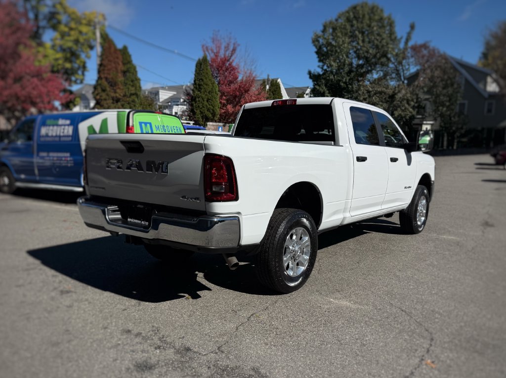 Used 2025 RAM 2500 Big Horn AWD/4WD image 8