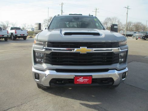 Certified 2024 Chevrolet Silverado 2500 LT w/ All Star Edition image 12
