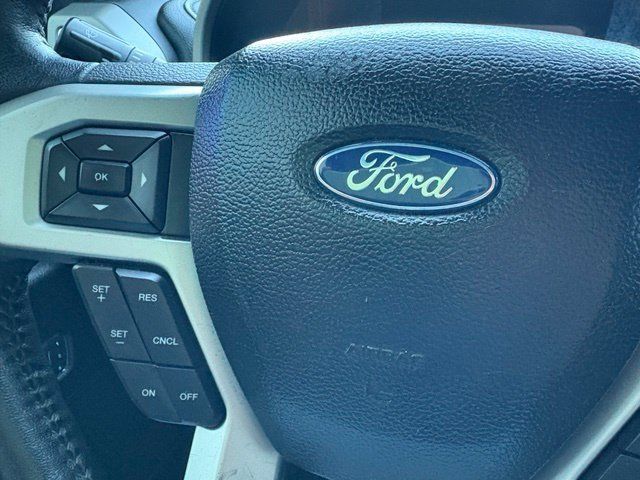 Used 2017 Ford F150 Lariat RWD image 15