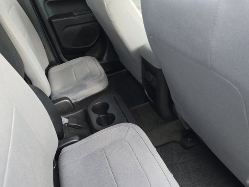 Used 2015 Chevrolet Colorado W/T w/ WT Convenience Package image 16