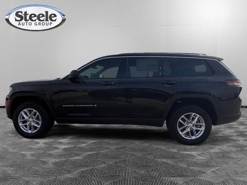 New 2025 Jeep Grand Cherokee L Laredo image 2