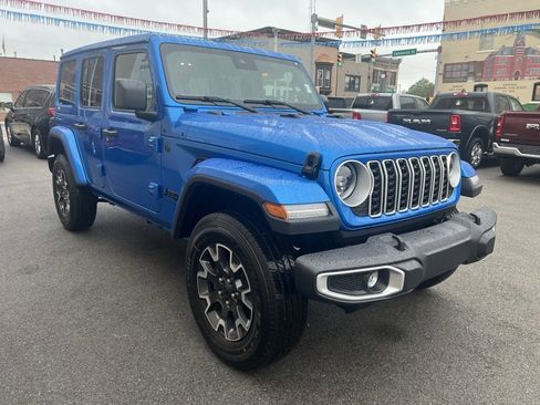 New 2025 Jeep Wrangler Sahara image 3