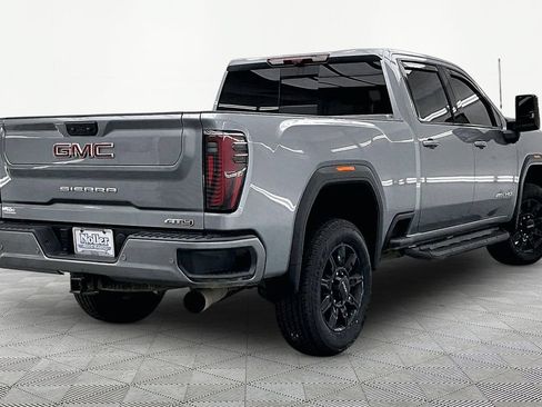 Used 2024 GMC Sierra 3500 AT4 w/ Technology Package AWD/4WD image 2