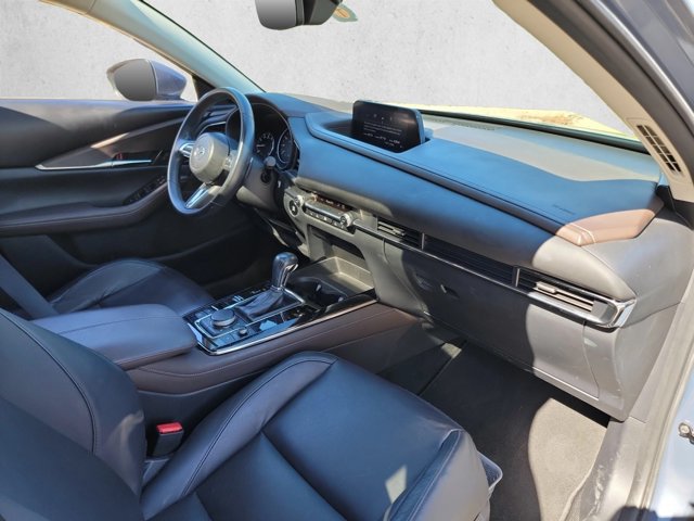 Used 2020 MAZDA CX-30 FWD w/ Premium Package image 26