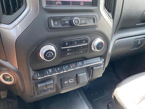 Used 2024 GMC Sierra 3500 Pro AWD/4WD image 22