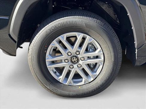 New 2025 Toyota Tundra SR5 image 10