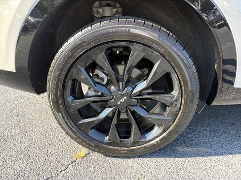 Used 2022 Kia Sorento SX AWD/4WD image 15