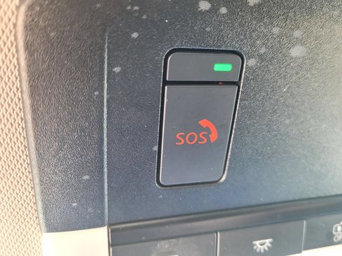 Used 2023 Nissan Pathfinder SV FWD image 27