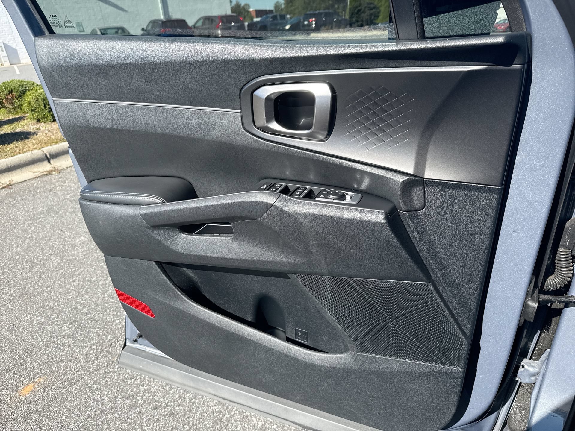 Used 2023 Kia Sorento S w/ Panoramic Sunroof Package FWD image 17